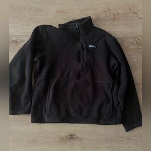 Patagonia women’s synchilla fleece size M
